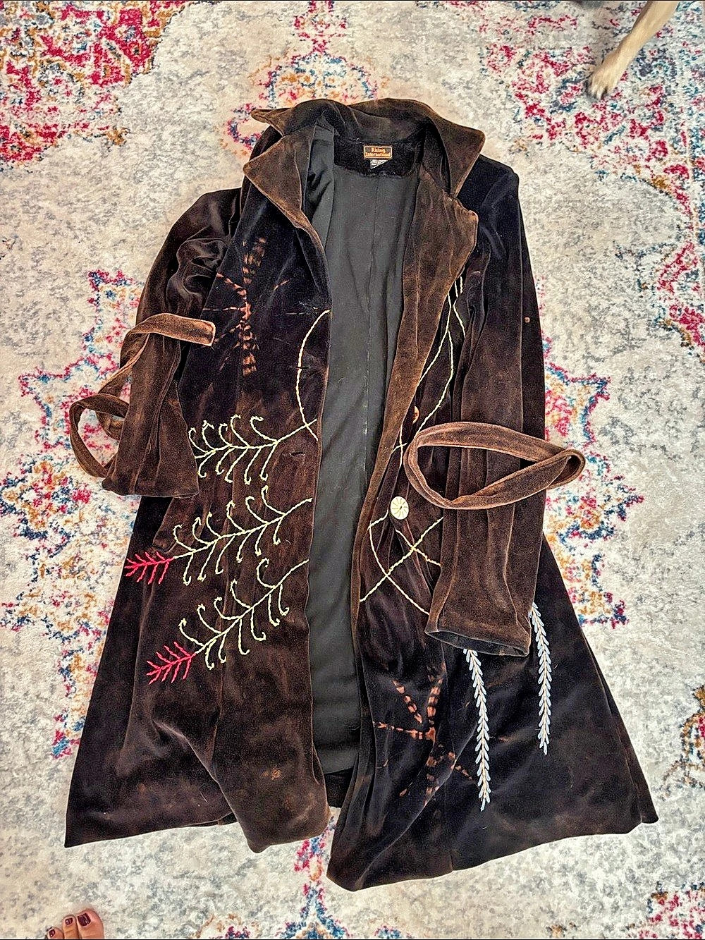 Rising International Embroidered Brown Velvet Coat Size XL